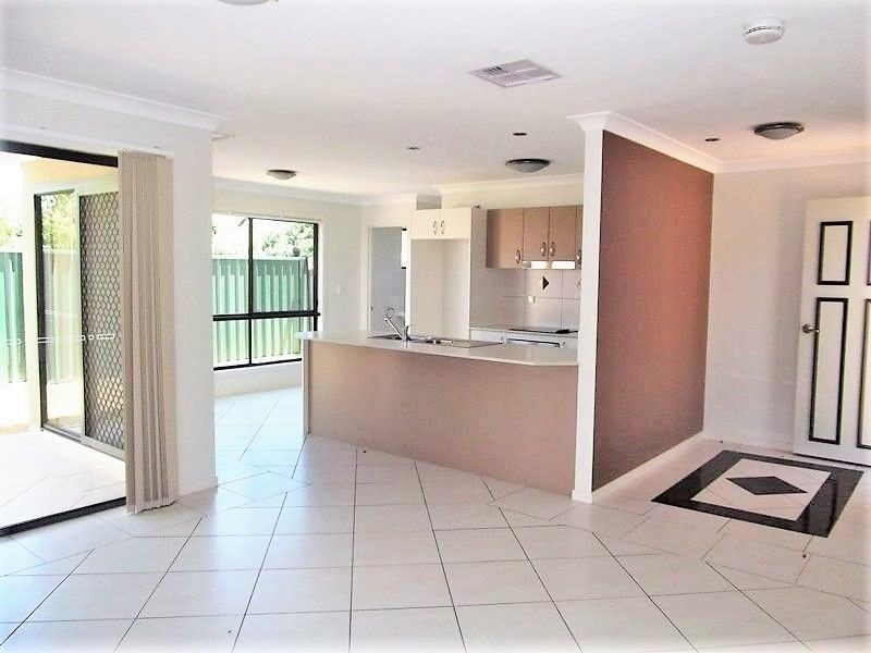 Unit 2/No.6 Holland Street, Chinchilla QLD 4413
