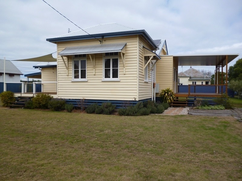 96 Boyd Street, Chinchilla QLD 4413