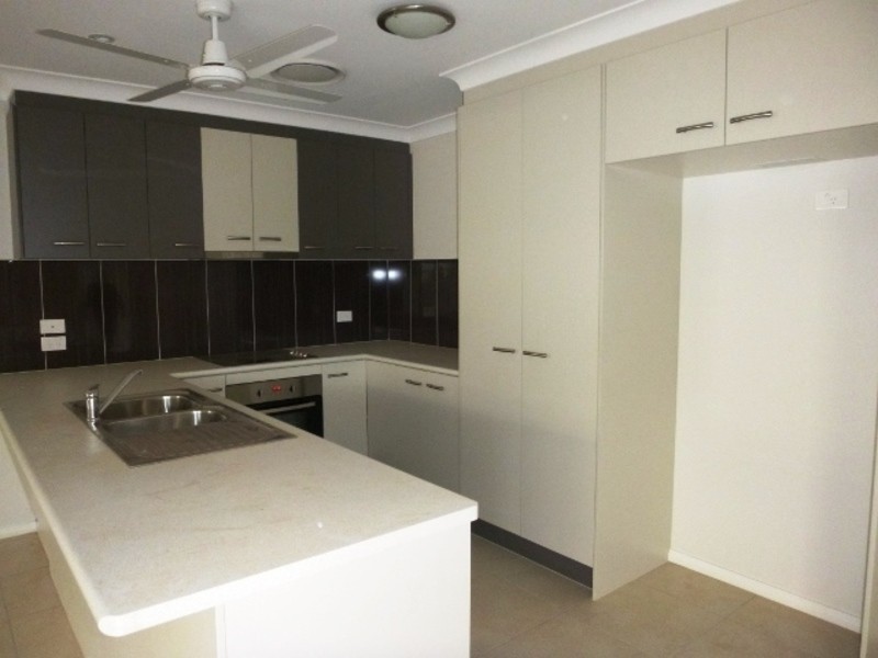 63 Sheridan St, Chinchilla QLD 4413