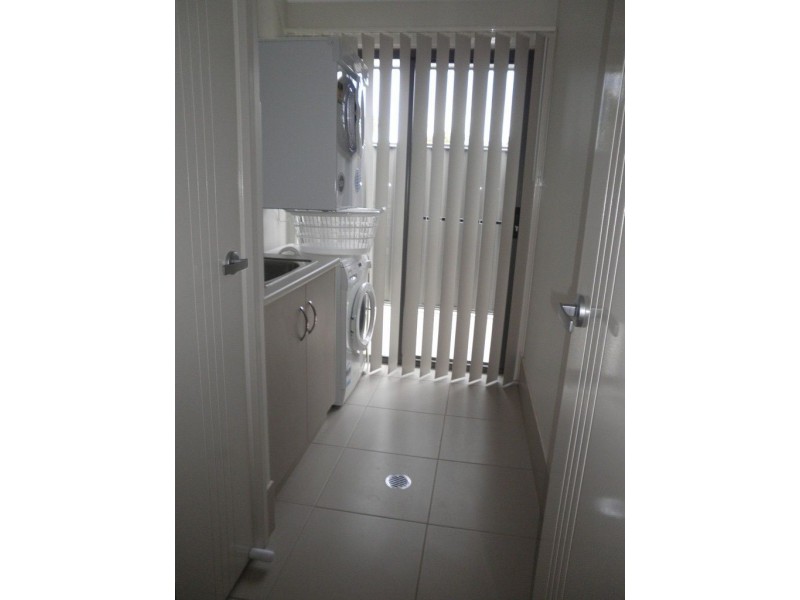 1/65 Wambo Street, Chinchilla QLD 4413