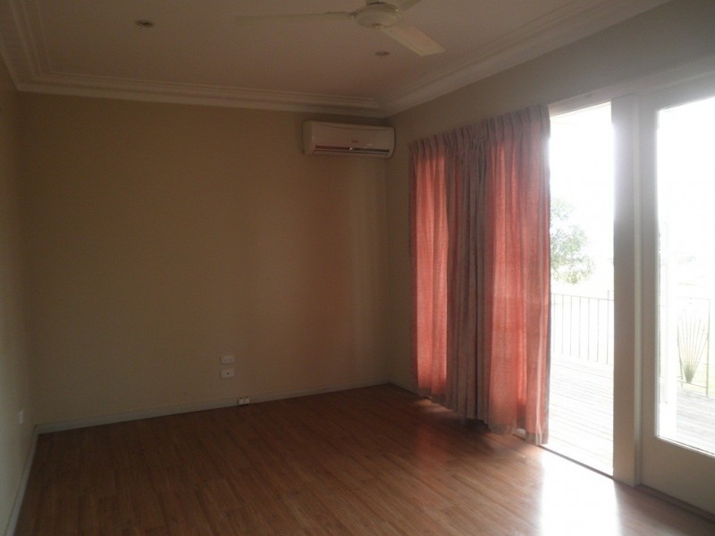 8 Kurtz Street, Chinchilla QLD 4413