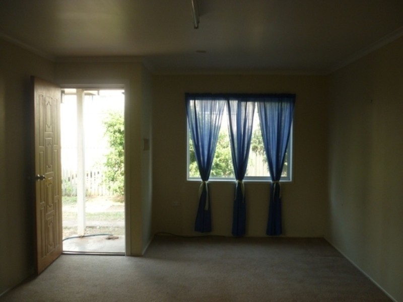 9 Stevenson Street, Chinchilla QLD 4413