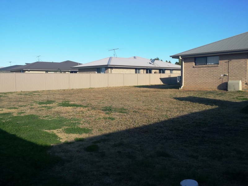 17 Sheridan Street, Chinchilla QLD 4413