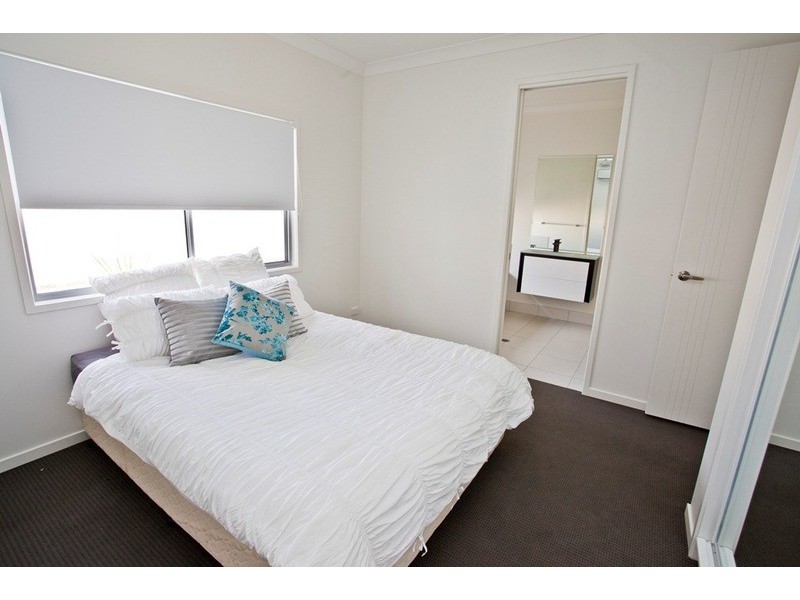 18 Parker Place, Chinchilla QLD 4413