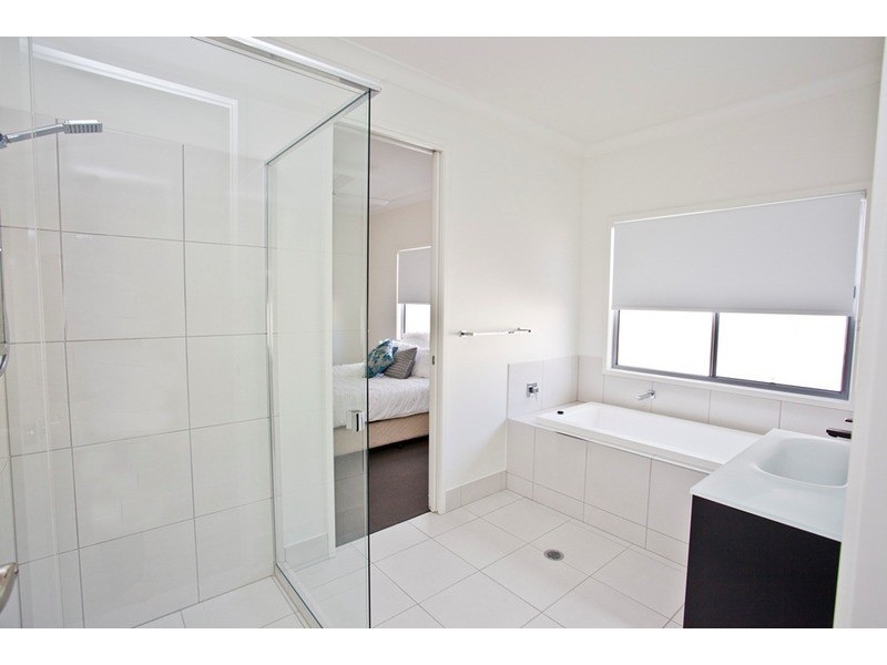 18 Parker Place, Chinchilla QLD 4413