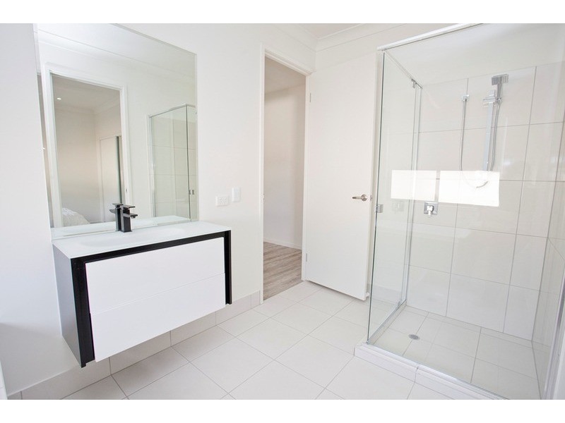 18 Parker Place, Chinchilla QLD 4413