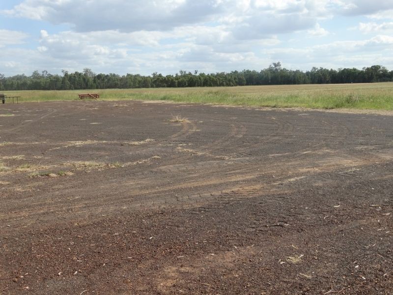 “Horse Shoe Lagoons” Pelican Back Road, Chinchilla QLD 4413