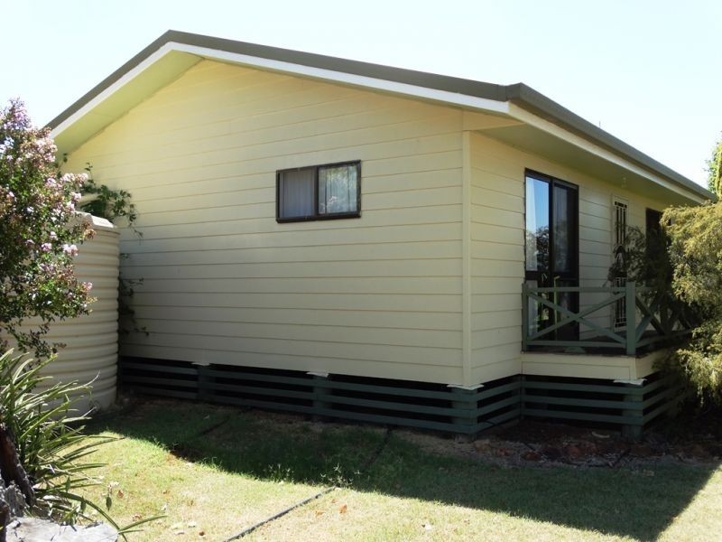 104 B Tennyson Road, Chinchilla QLD 4413