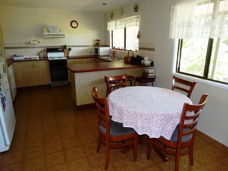 104 B Tennyson Road, Chinchilla QLD 4413