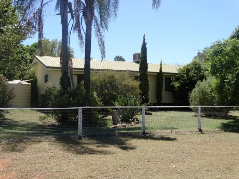 104 B Tennyson Road, Chinchilla QLD 4413