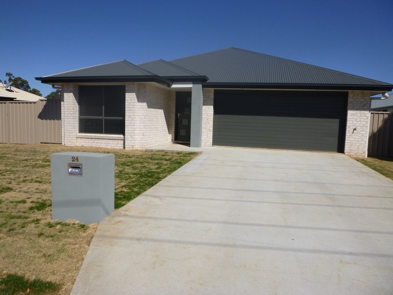 24 Gormleys Road, Chinchilla QLD 4413