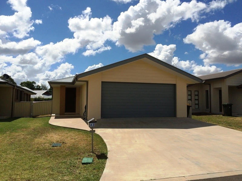 43 Cello Ct, Chinchilla QLD 4413