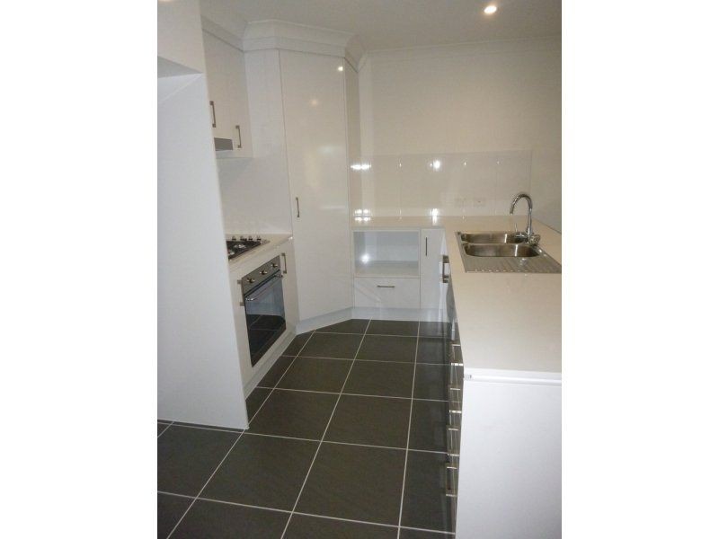 2/5 Frame Street, Chinchilla QLD 4413