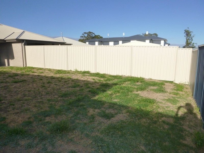 2/5 Frame Street, Chinchilla QLD 4413