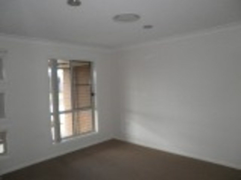 28 Cameron Street, Chinchilla QLD 4413