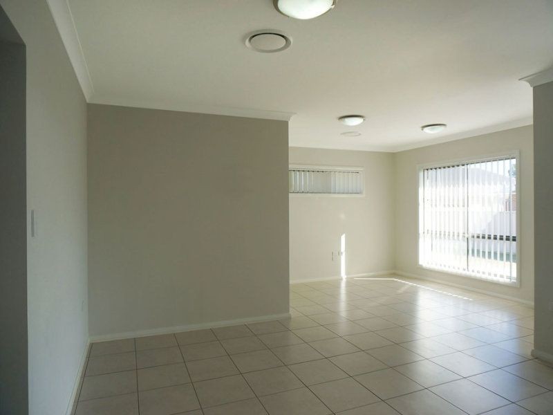 4 Parker Place, Chinchilla QLD 4413