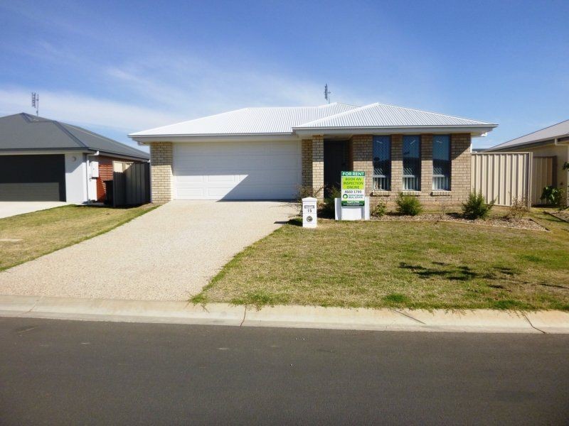 15 Bridgeman Parade, Chinchilla QLD 4413