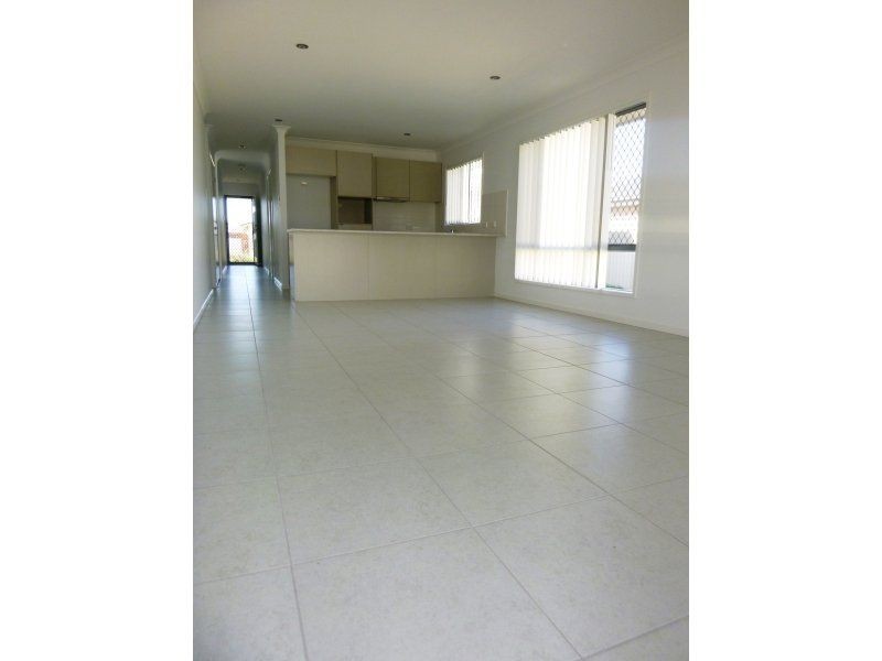 15 Bridgeman Parade, Chinchilla QLD 4413