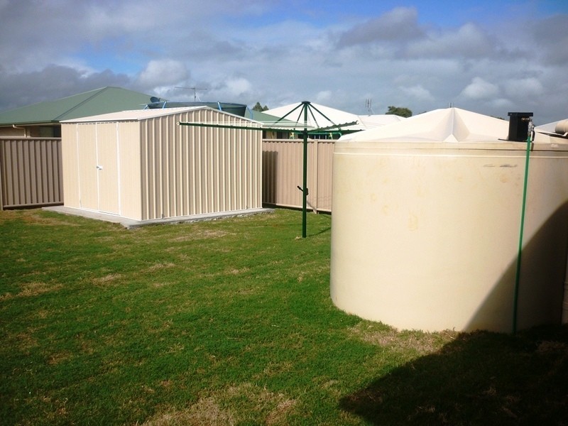 42 Sommerfeld Cr, Chinchilla QLD 4413