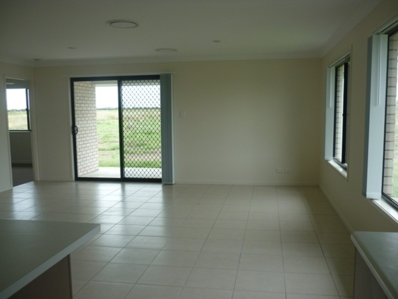 32 Ainsworth St, Chinchilla QLD 4413