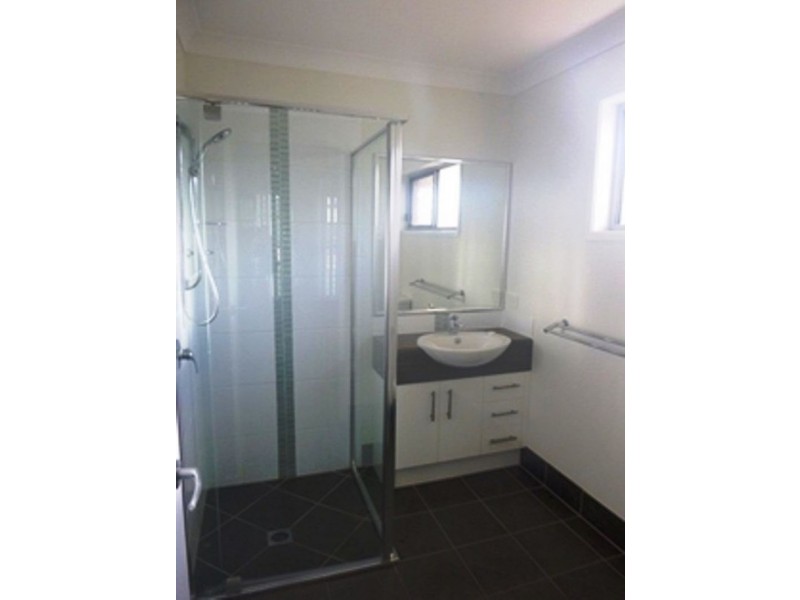 1 Hayes Close, Chinchilla QLD 4413