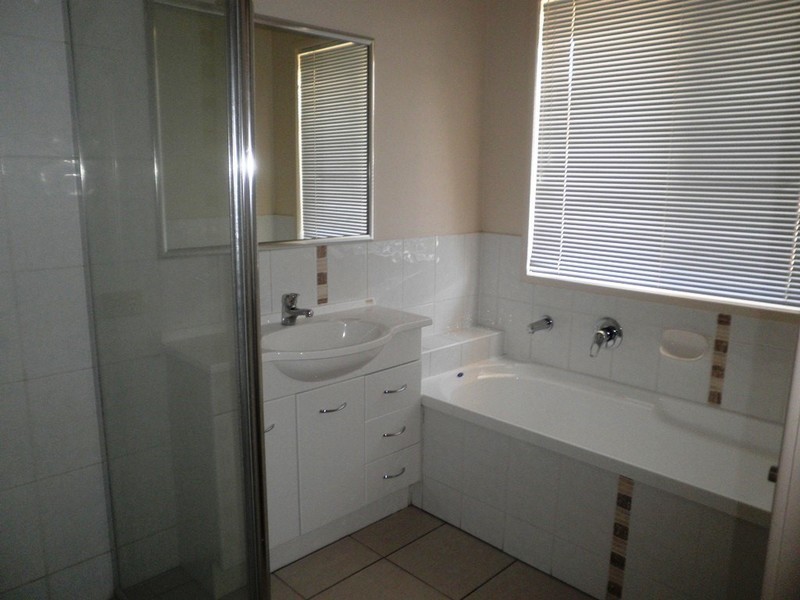 12 Keating Street, Chinchilla QLD 4413