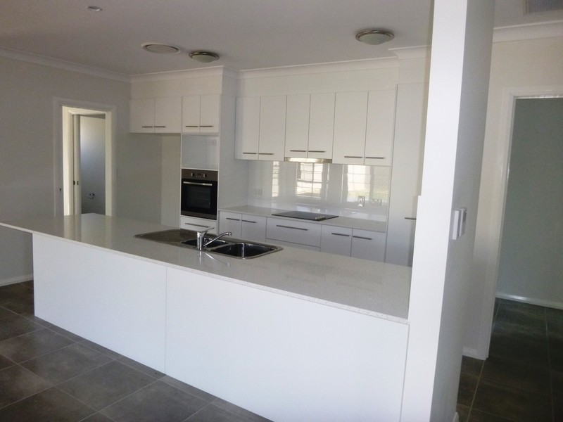 2 Parker Place, Chinchilla QLD 4413