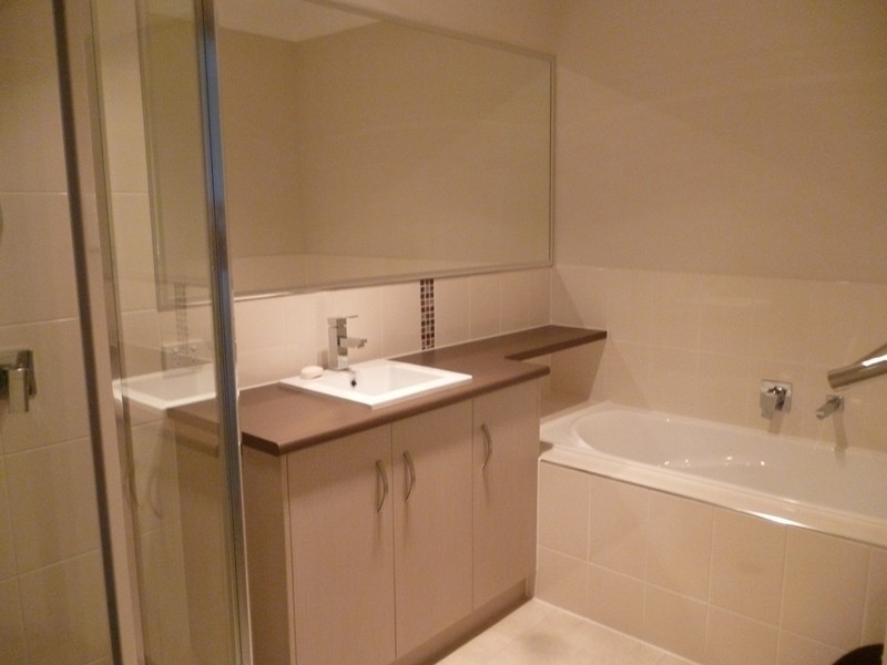 2/65 Wambo, Chinchilla QLD 4413