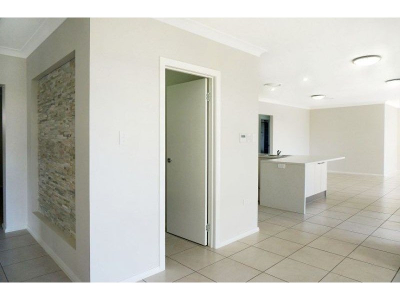 4 Parker Place, Chinchilla QLD 4413