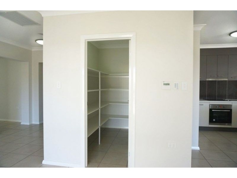 4 Parker Place, Chinchilla QLD 4413