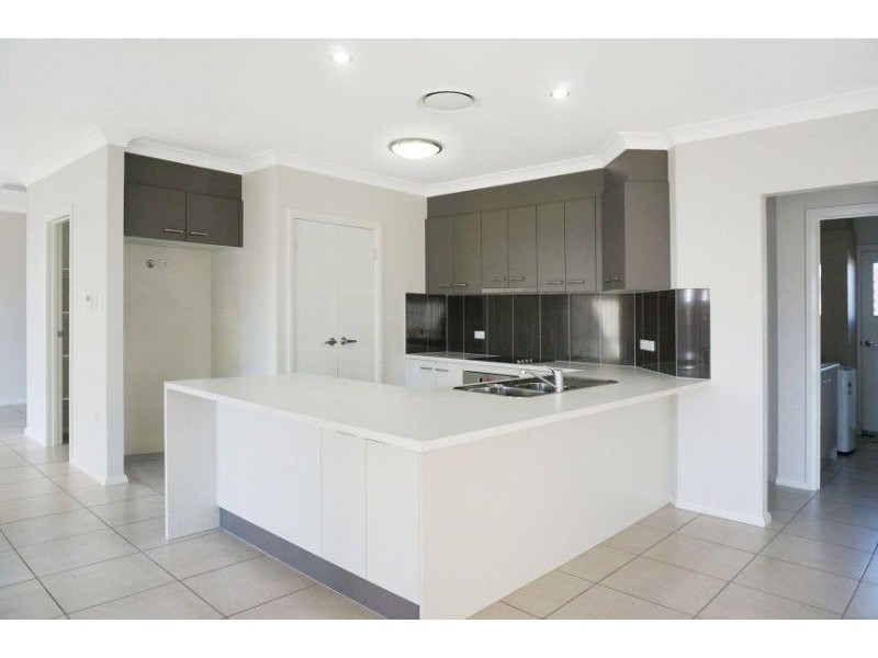 4 Parker Place, Chinchilla QLD 4413