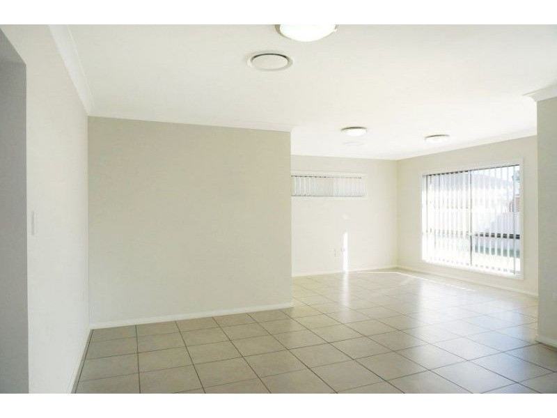 4 Parker Place, Chinchilla QLD 4413