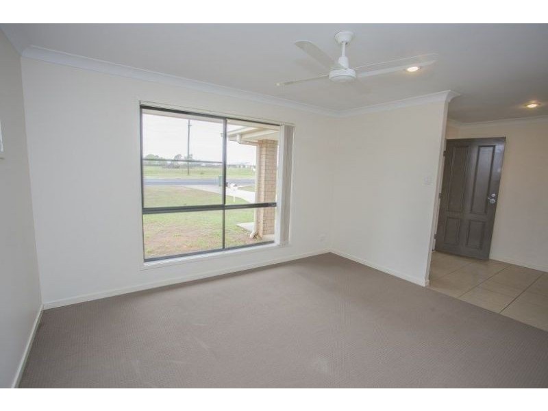 50 Windmill Road, Chinchilla QLD 4413