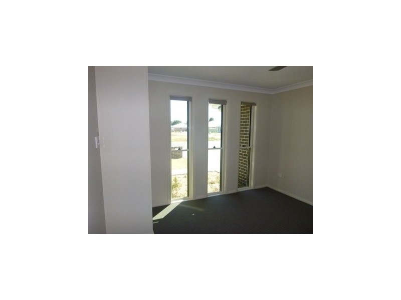 35 Skewis Street, Chinchilla QLD 4413