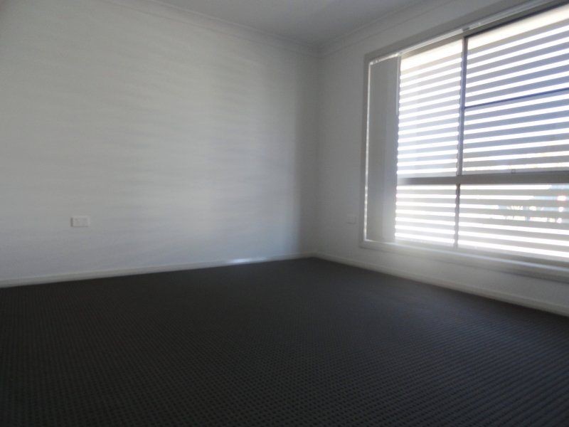 8/104-106 Windmill Road, Chinchilla QLD 4413