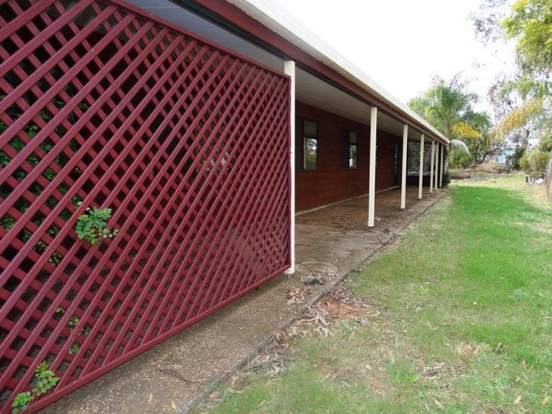 151 Cemetery Road, Chinchilla QLD 4413