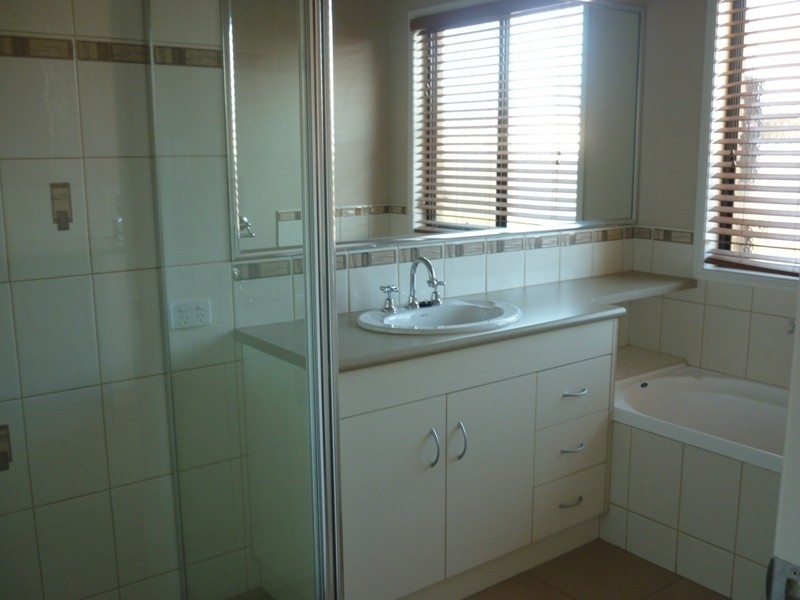 25 Keating St, Chinchilla QLD 4413