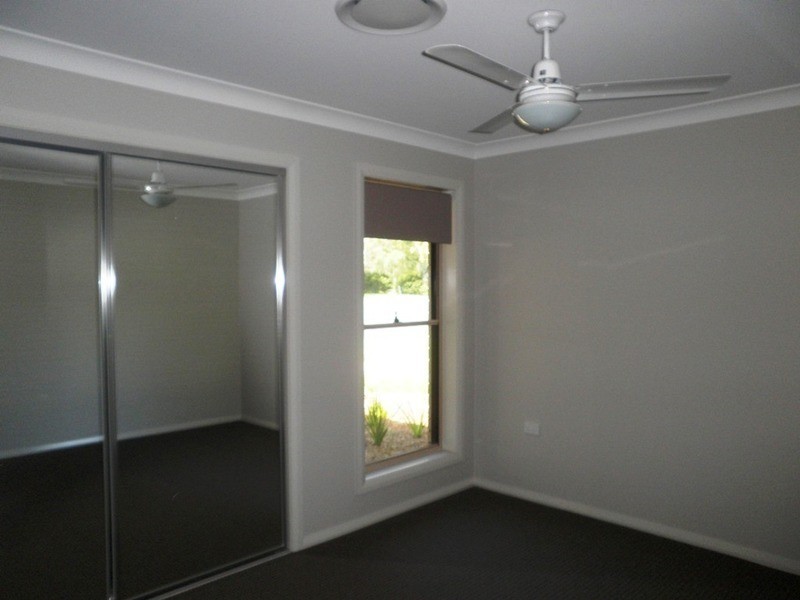 1 Cameron Street, Chinchilla QLD 4413