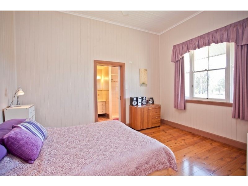 183. Burnt Bridge Road, Chinchilla QLD 4413