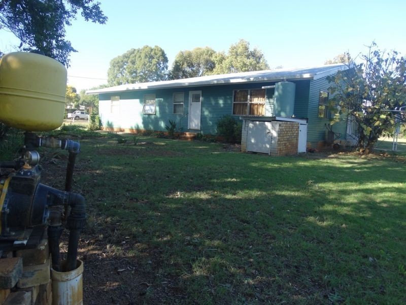 42. Mackie Street, Chinchilla QLD 4413