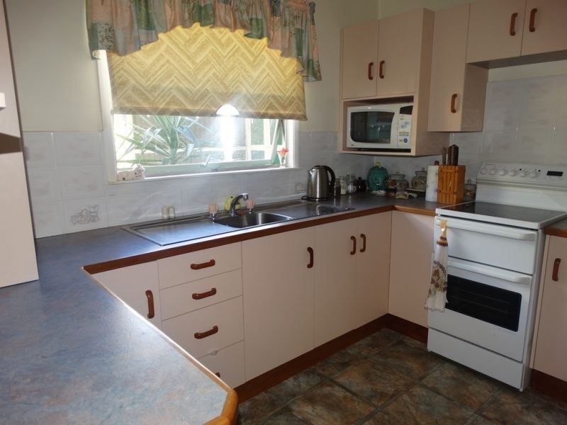42. Mackie Street, Chinchilla QLD 4413