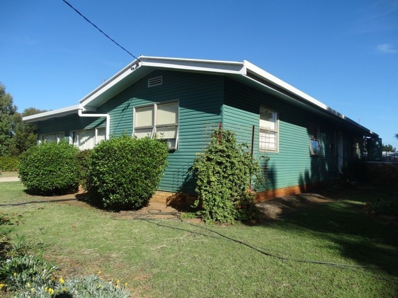 42. Mackie Street, Chinchilla QLD 4413
