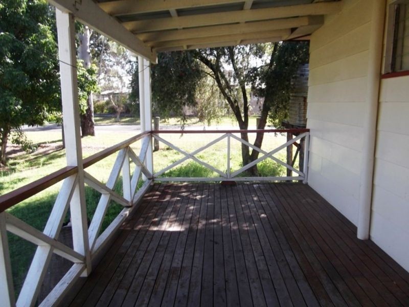 36 Davis Street, Chinchilla QLD 4413