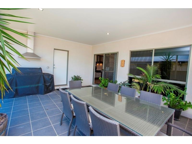 73 Sommerfeld Crescent, Chinchilla QLD 4413