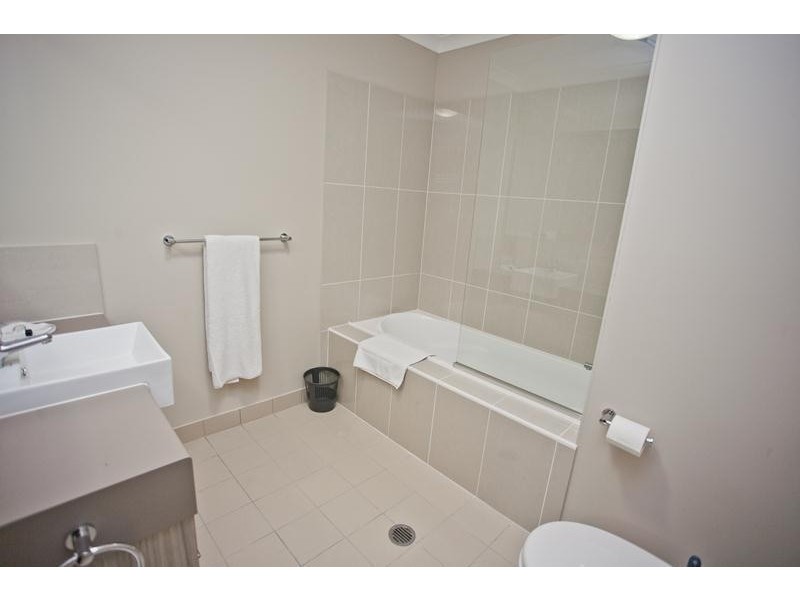 Unit 16/Unit 16 Stonewood Villas, Chinchilla QLD 4413