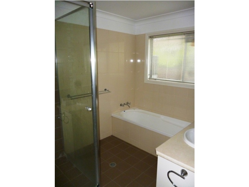 34 Beutel St, Chinchilla QLD 4413