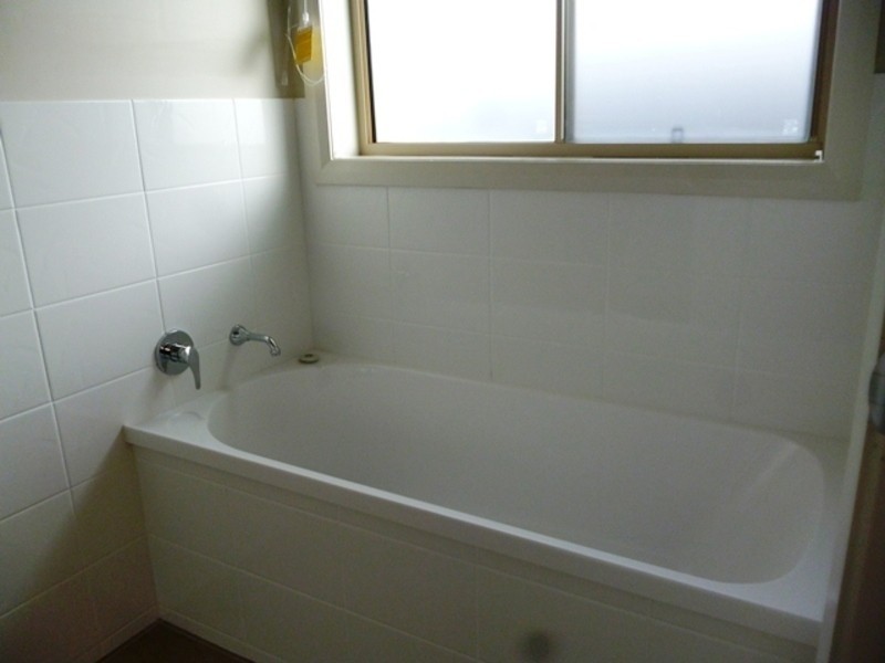 110  Windmill Rd, Chinchilla QLD 4413