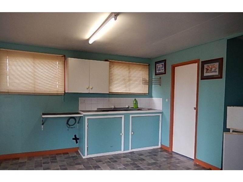 255 Windmill Road, Chinchilla QLD 4413