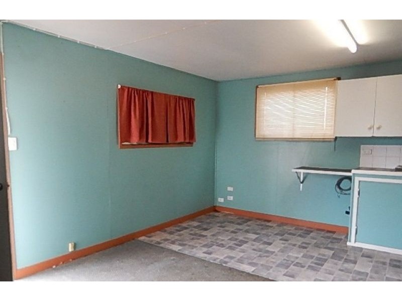 255 Windmill Road, Chinchilla QLD 4413