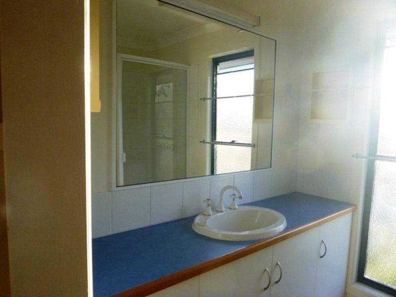 255 Windmill Road, Chinchilla QLD 4413